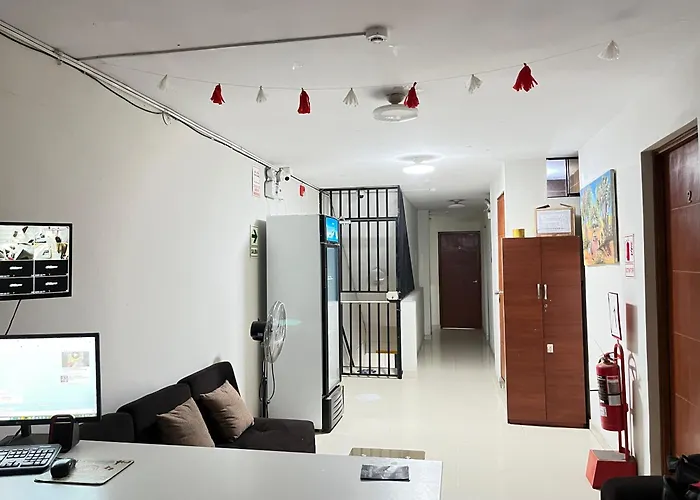 Hospedaje BolognesiHostal